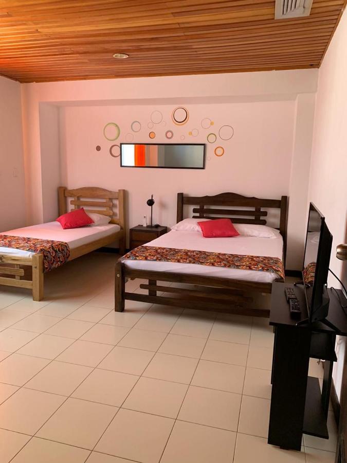 Apartamento Bueno, Bonito Y Barato Cartagena Luaran gambar