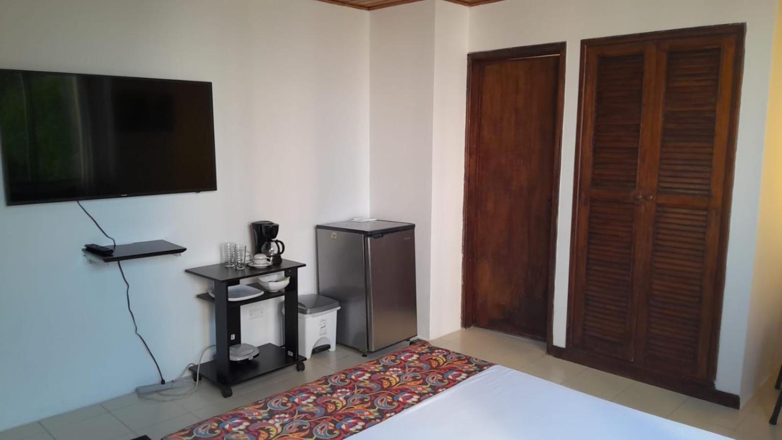 Apartamento Bueno, Bonito Y Barato Cartagena Luaran gambar